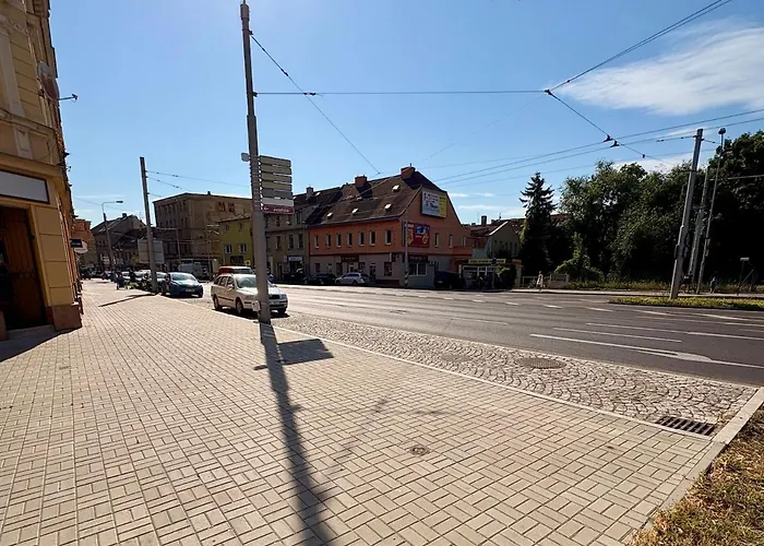 Josefska 2